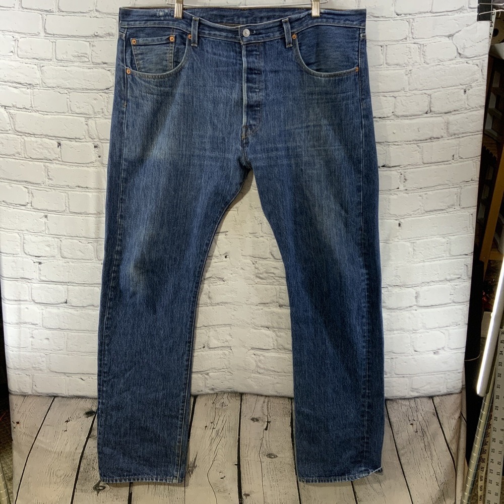 Levi's‎ 501 Button Fly Jeans Mens Sz 38 x 34 Dark Wash FLAW Cowboy Workwear